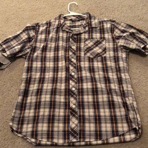 Men’s casual button down shirt